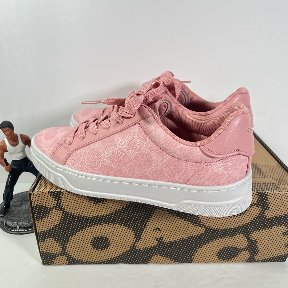 Coach High Line Sneaker Woman's Signature Canvas Powder Pink NWT